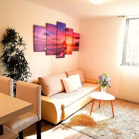 Nokturno Apartment, Self Check-in *